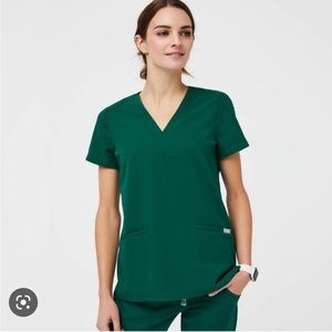 FIGS Hunter Green CASAMA Scrub Top
